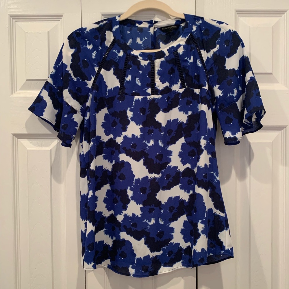 Banana Republic blouse